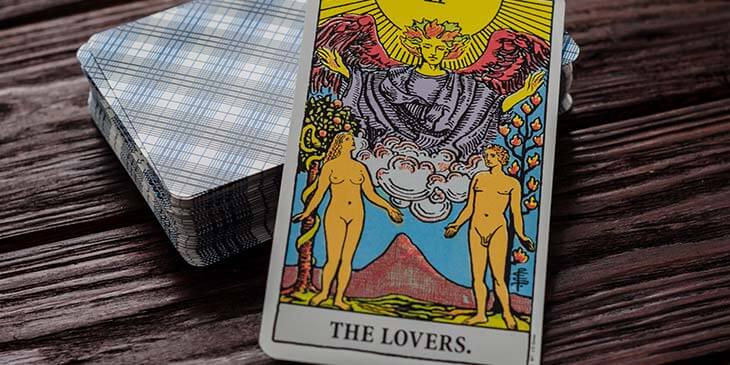 Jogo de Tarot do Amor grátis 2017: seu futuro nas cartas - Blog